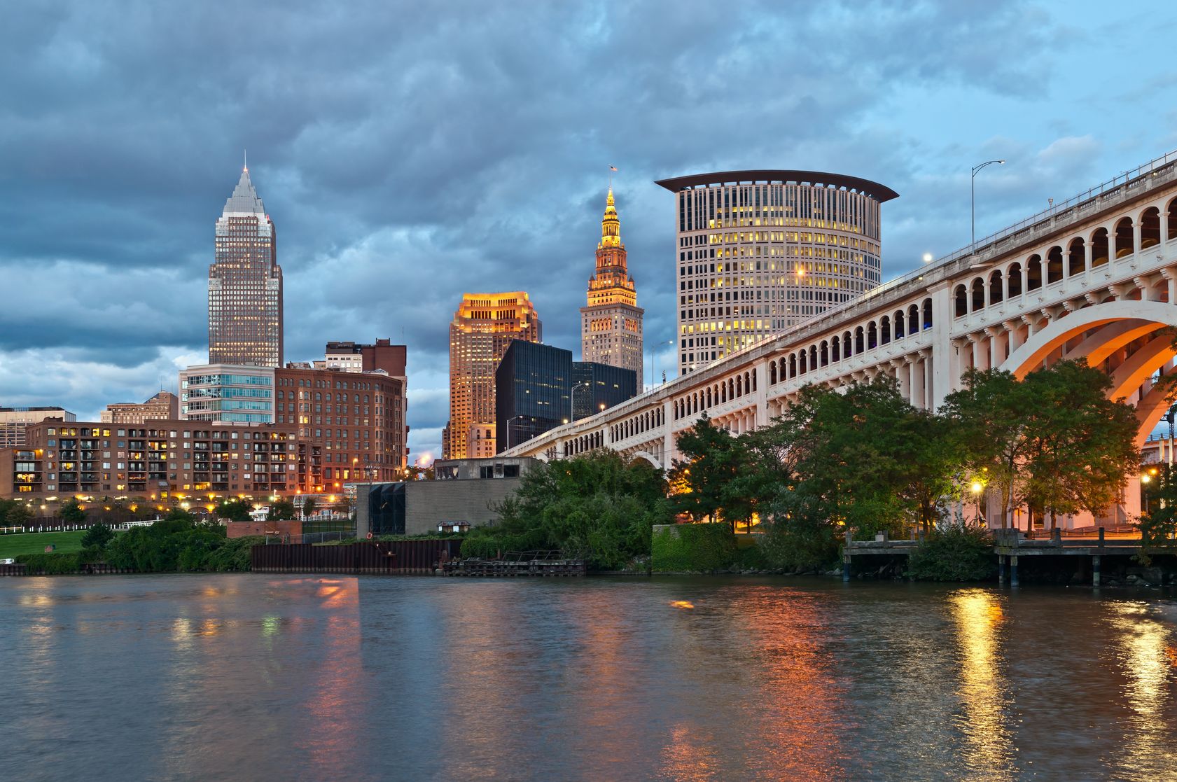 Vé máy bay giá rẻ đi Cleveland